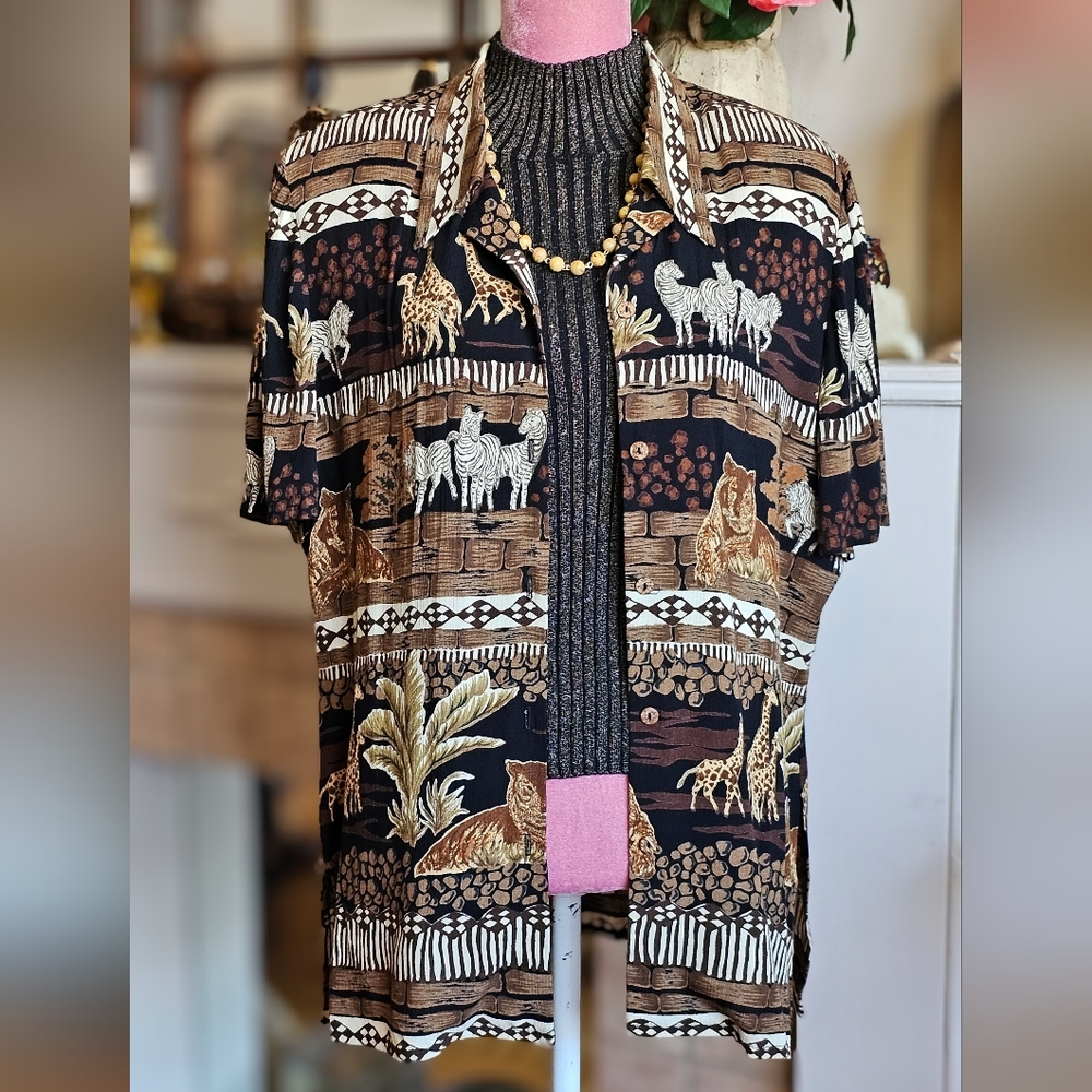 Joseph Ribkoff Union Made Short Sleeved Jacket. Size 12. Vintage.